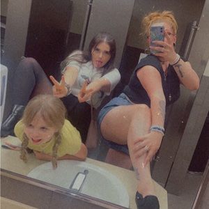 Meet your Posher, Annika